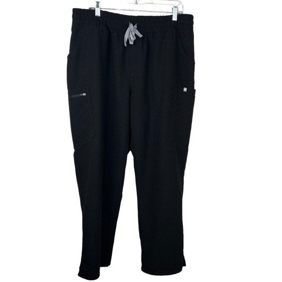 Figs Pants - Figs Black Scrub Cargo Pants